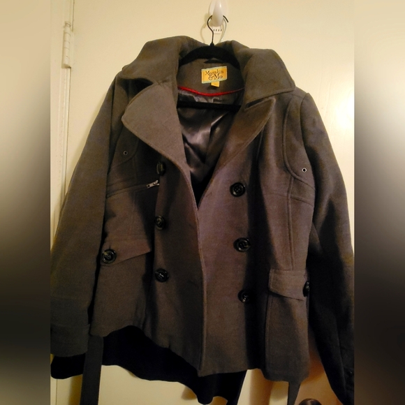 new coat XL (removable hood)